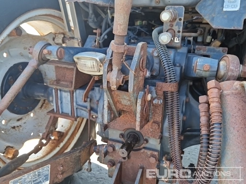 Μικρό τρακτέρ Iseki TG43F: φωτογραφία 17