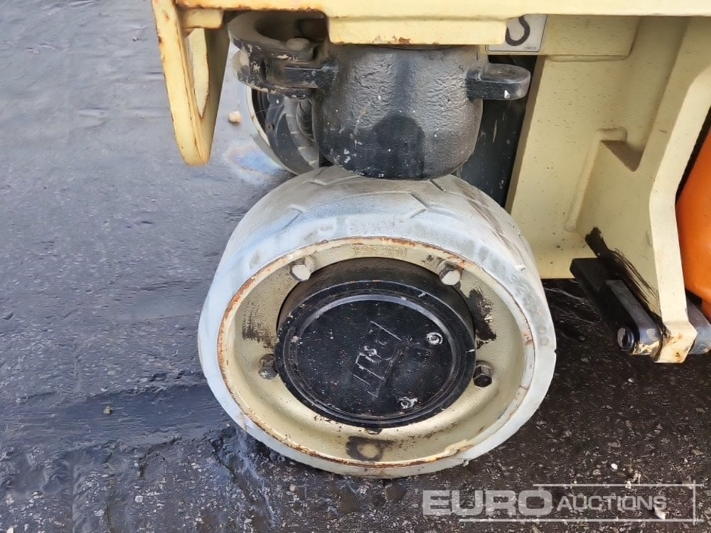 Ψαλιδωτό ανυψωτικό JLG 1930ES: φωτογραφία 10