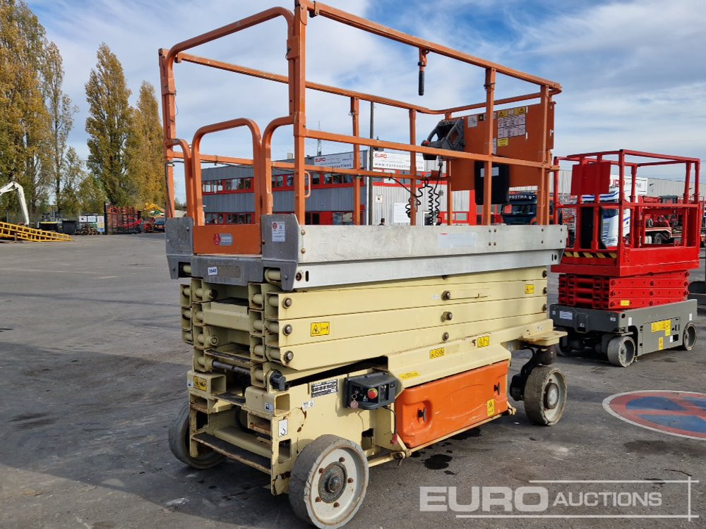 JLG 3246ES - Ψαλιδωτό ανυψωτικό: φωτογραφία 4 JLG 3246ES - Ψαλιδωτό ανυψωτικό: φωτογραφία 4