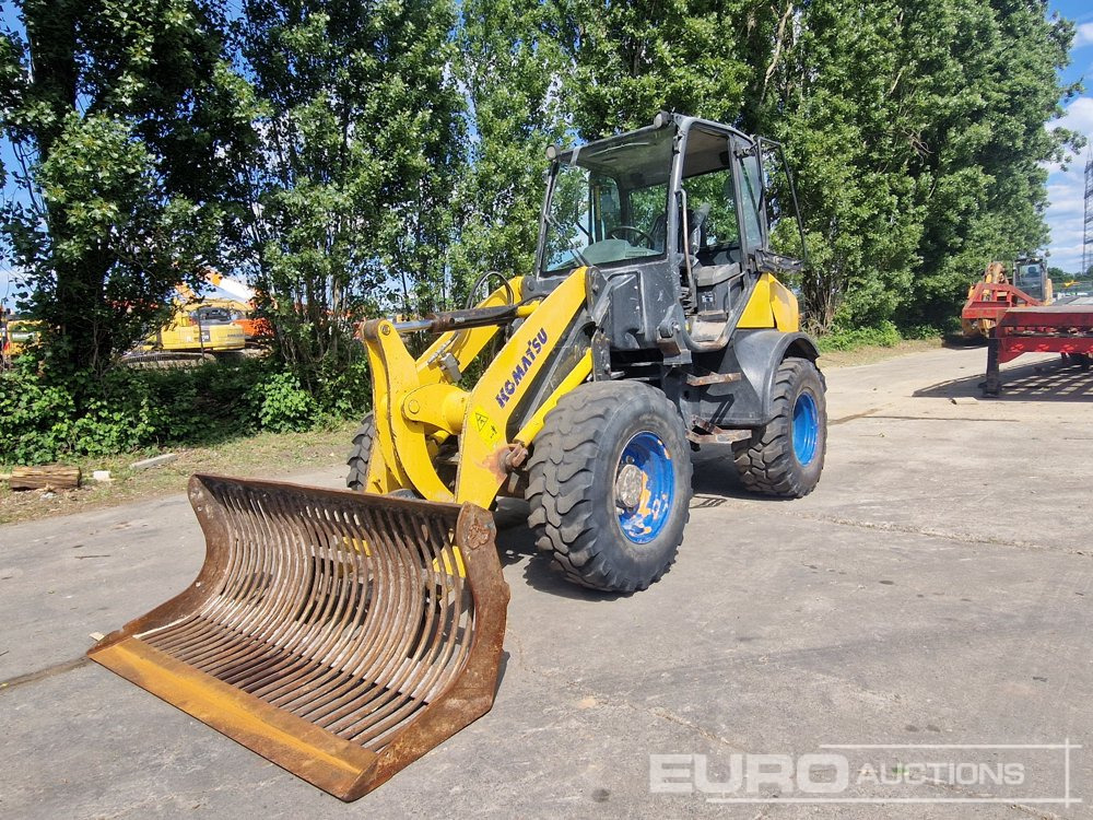 Komatsu-Hanomag WA80-5 - Ελαστιχοφόρος φορτωτής: φωτογραφία 1 Komatsu-Hanomag WA80-5 - Ελαστιχοφόρος φορτωτής: φωτογραφία 1