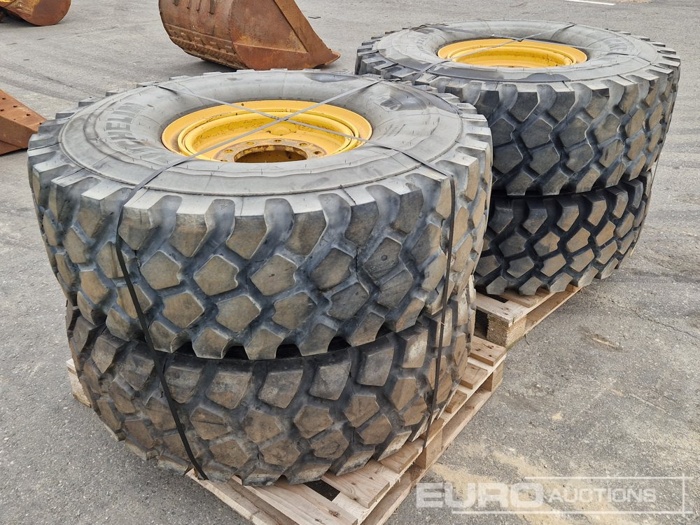 Michelin 16.00R20 Tyres with Rims (4 of) - Ελαστικό: φωτογραφία 3 Michelin 16.00R20 Tyres with Rims (4 of) - Ελαστικό: φωτογραφία 3