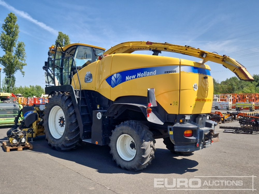 New Holland FR9050 - Θεριζοαλωνιστική μηχανή: φωτογραφία 3 New Holland FR9050 - Θεριζοαλωνιστική μηχανή: φωτογραφία 3
