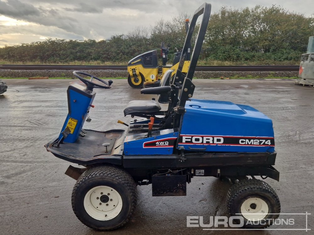 New Holland TM274 4WD Ride on Lawnmower, Roll Bar (No Cutting Deck) - Χλοοκοπτικό: φωτογραφία 2 New Holland TM274 4WD Ride on Lawnmower, Roll Bar (No Cutting Deck) - Χλοοκοπτικό: φωτογραφία 2