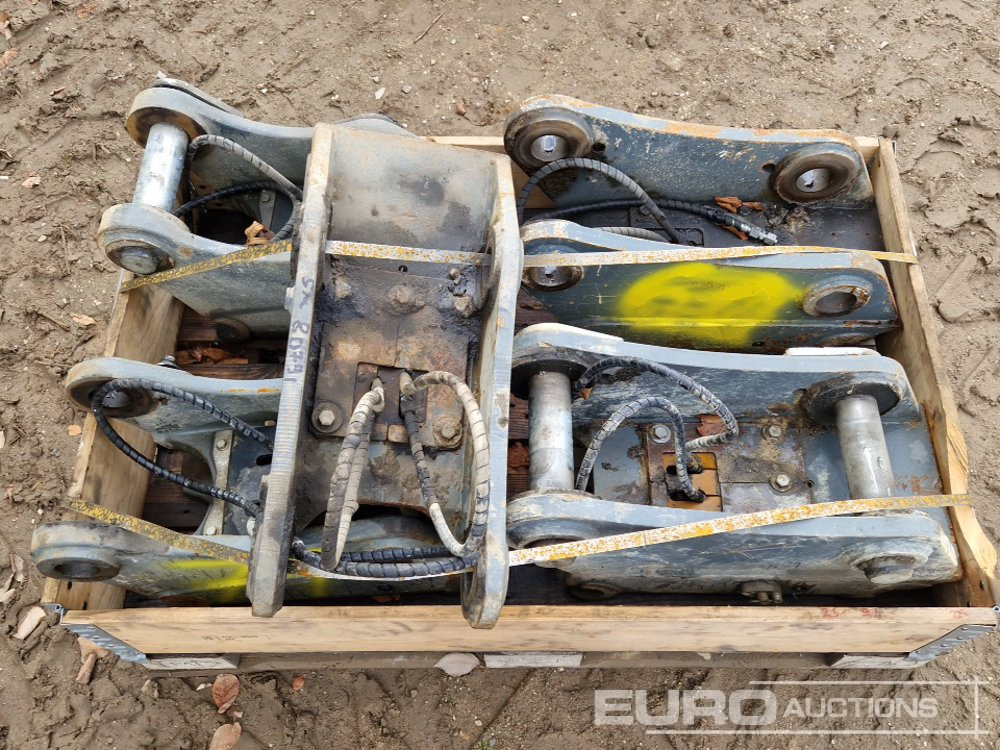 Pallet of QH's (5 of) - Ταχυσύνδεσμος: φωτογραφία 1 Pallet of QH's (5 of) - Ταχυσύνδεσμος: φωτογραφία 1