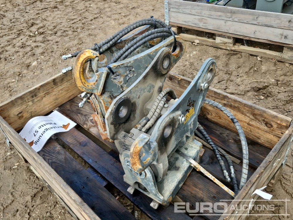 Powertilt QH (2 of) - Ταχυσύνδεσμος: φωτογραφία 1 Powertilt QH (2 of) - Ταχυσύνδεσμος: φωτογραφία 1