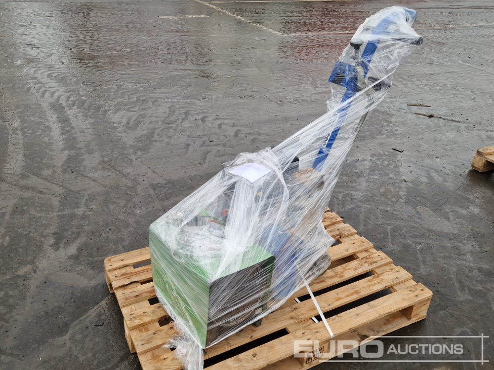 Remko PGM30 Gas Heater + Husqvarna BMP215B Petrol Floor Grinder - Εξοπλισμού κατασκευών: φωτογραφία 1 Remko PGM30 Gas Heater + Husqvarna BMP215B Petrol Floor Grinder - Εξοπλισμού κατασκευών: φωτογραφία 1