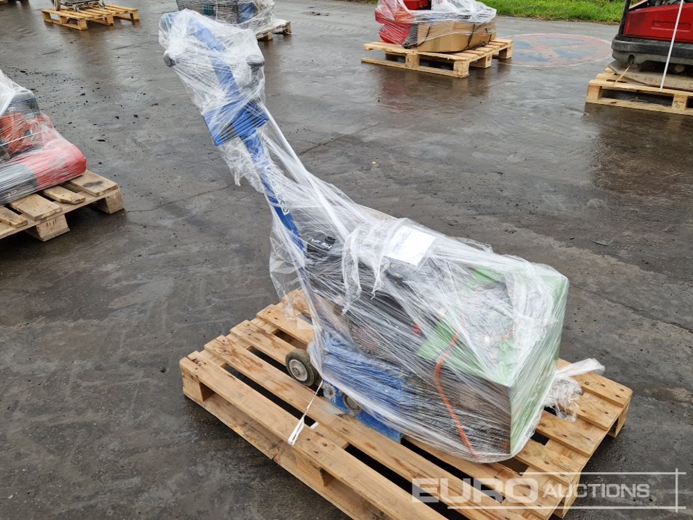 Remko PGM30 Gas Heater + Husqvarna BMP215B Petrol Floor Grinder - Εξοπλισμού κατασκευών: φωτογραφία 4 Remko PGM30 Gas Heater + Husqvarna BMP215B Petrol Floor Grinder - Εξοπλισμού κατασκευών: φωτογραφία 4