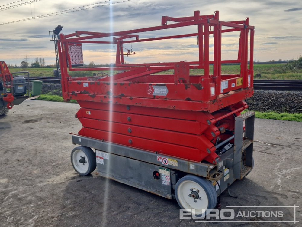 Saxlift Electric Scissor Lift - Πλατφόρμα εναέρια: φωτογραφία 3 Saxlift Electric Scissor Lift - Πλατφόρμα εναέρια: φωτογραφία 3