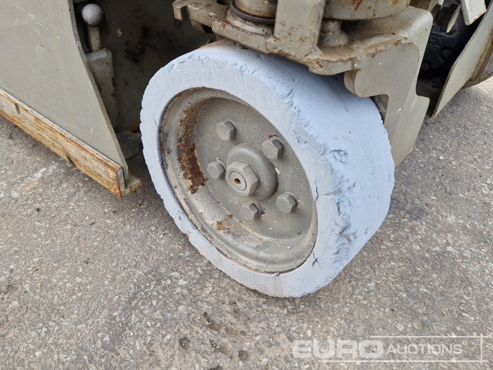 SkyJack Electric Scissor Lift - Ψαλιδωτό ανυψωτικό: φωτογραφία 5 SkyJack Electric Scissor Lift - Ψαλιδωτό ανυψωτικό: φωτογραφία 5