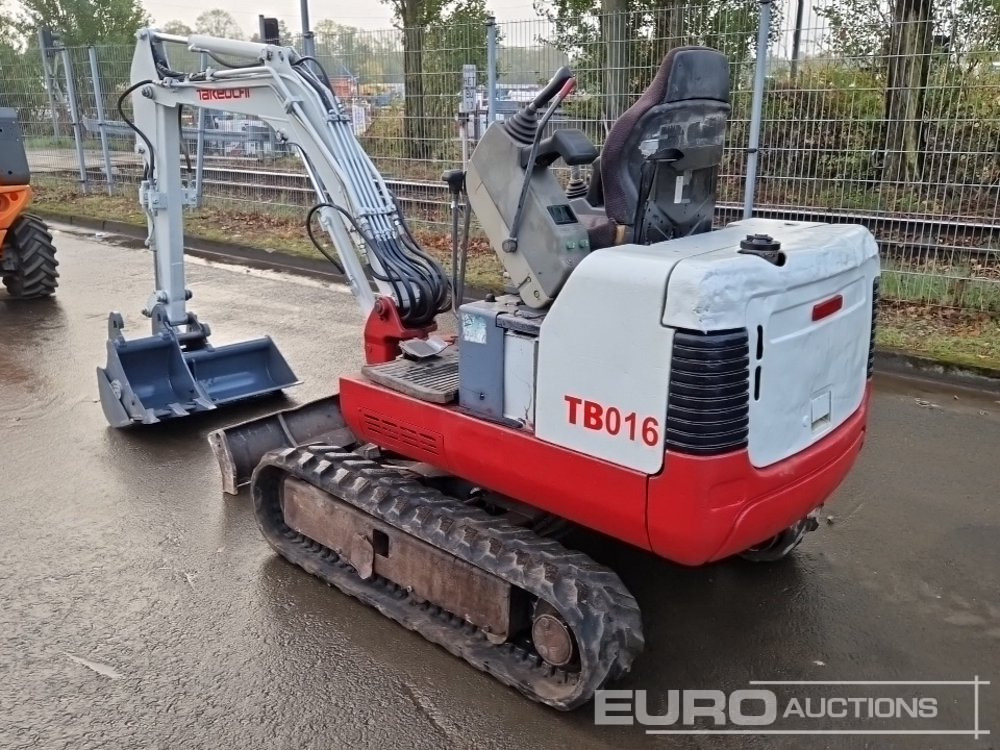 Takeuchi TB016 - Μίνι εκσκαφέας: φωτογραφία 3 Takeuchi TB016 - Μίνι εκσκαφέας: φωτογραφία 3