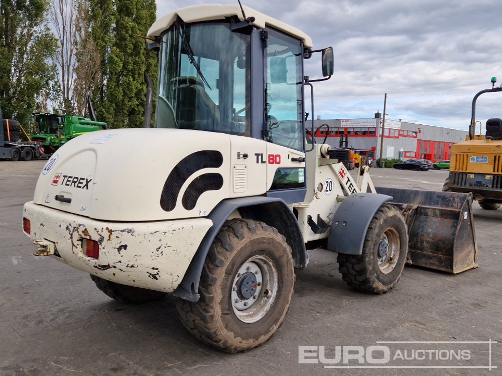 Terex TL80 - Ελαστιχοφόρος φορτωτής: φωτογραφία 5 Terex TL80 - Ελαστιχοφόρος φορτωτής: φωτογραφία 5