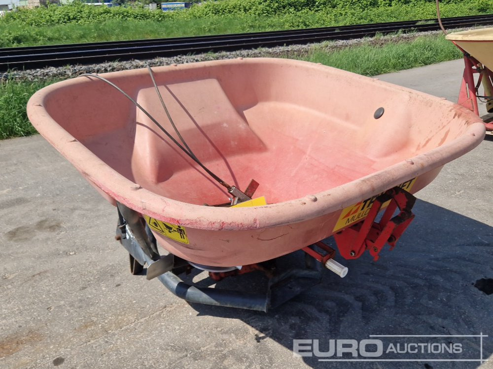 Trioliet Fertilizer Spreader - Γεωργικά μηχανήματα: φωτογραφία 1 Trioliet Fertilizer Spreader - Γεωργικά μηχανήματα: φωτογραφία 1