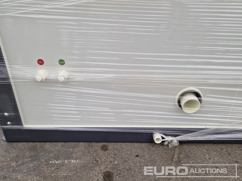 Σπίτι εμπορευματοκιβωτία Unused 2024 Portable Toilet, Shower, L2180 x W1620 x H2354mm: φωτογραφία 8