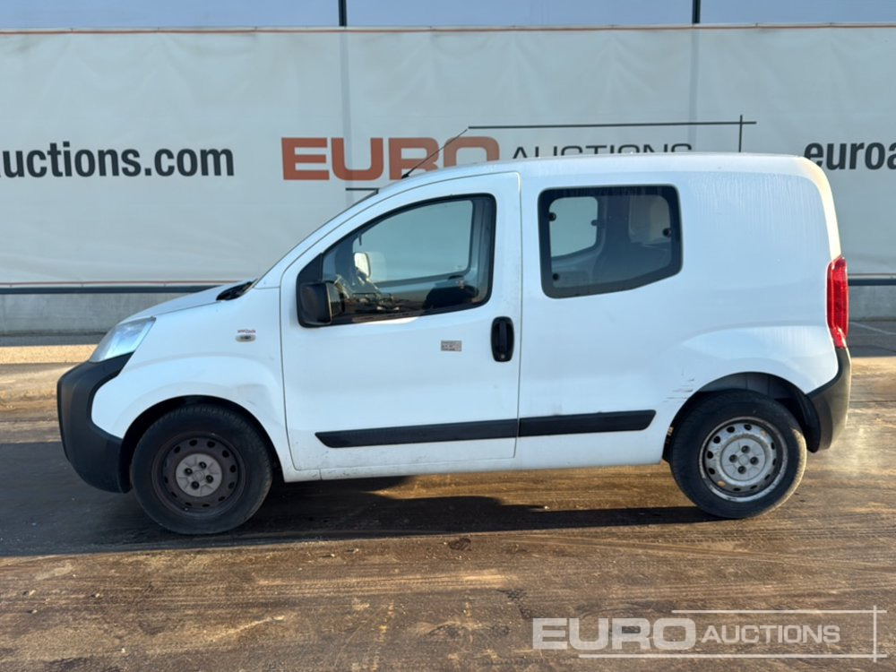 2010 Fiat Fiorino - Μικρό βαν, Διπλοκάμπινο ελαφρύ επαγγελματικό: φωτογραφία 2 2010 Fiat Fiorino - Μικρό βαν, Διπλοκάμπινο ελαφρύ επαγγελματικό: φωτογραφία 2