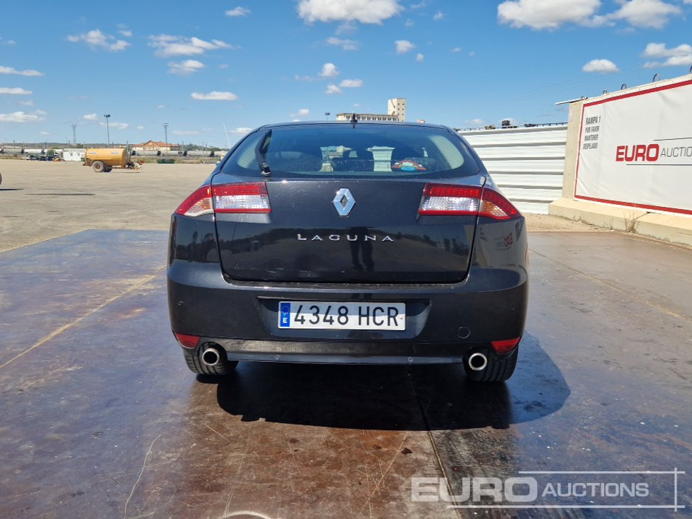 2010 Renault Laguna - Αυτοκίνητο: φωτογραφία 4 2010 Renault Laguna - Αυτοκίνητο: φωτογραφία 4