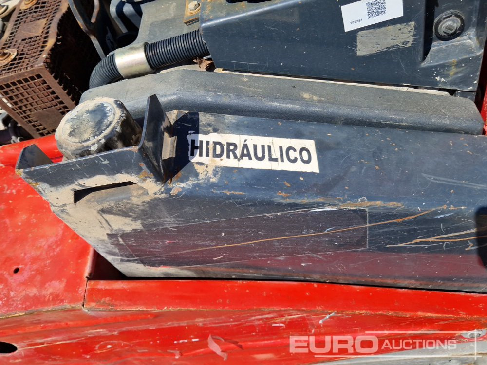 2014 Bomag
Bomag Roller
Bomag Roller
BW65H - Μηχανών ασφάλτου: φωτογραφία 5 2014 Bomag
Bomag Roller
Bomag Roller
BW65H - Μηχανών ασφάλτου: φωτογραφία 5