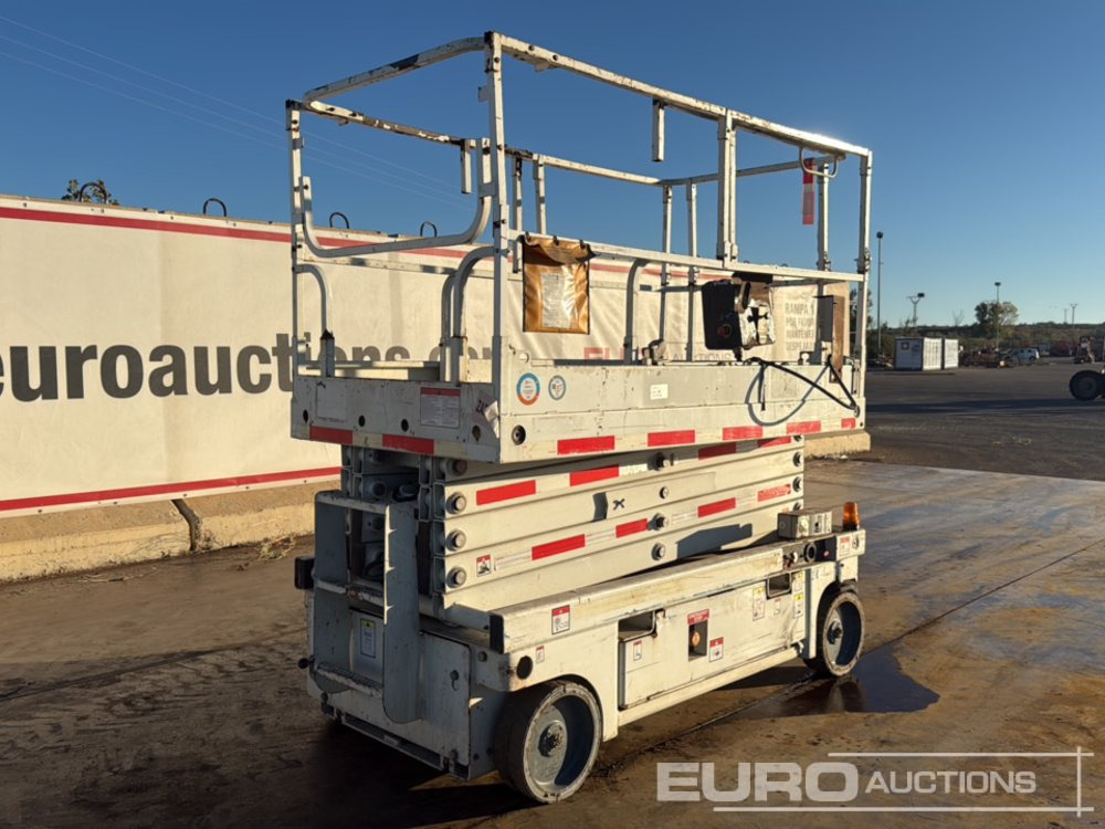 2014 Haulotte Compact 12 - Ψαλιδωτό ανυψωτικό: φωτογραφία 5 2014 Haulotte Compact 12 - Ψαλιδωτό ανυψωτικό: φωτογραφία 5