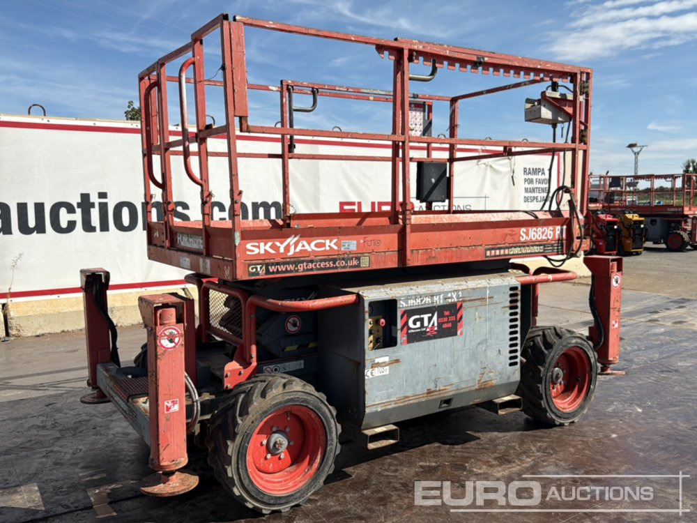 2015 SkyJack SJ6826RT - Πλατφόρμα εναέρια: φωτογραφία 1 2015 SkyJack SJ6826RT - Πλατφόρμα εναέρια: φωτογραφία 1