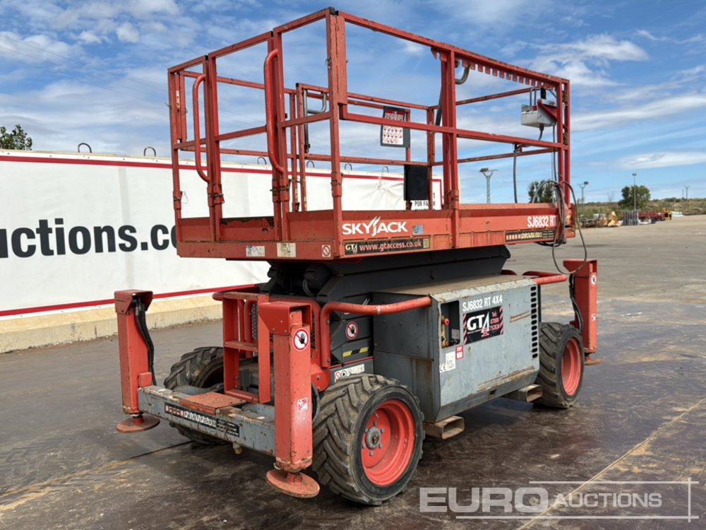 2015 SkyJack SJ6832RT - Πλατφόρμα εναέρια: φωτογραφία 1 2015 SkyJack SJ6832RT - Πλατφόρμα εναέρια: φωτογραφία 1