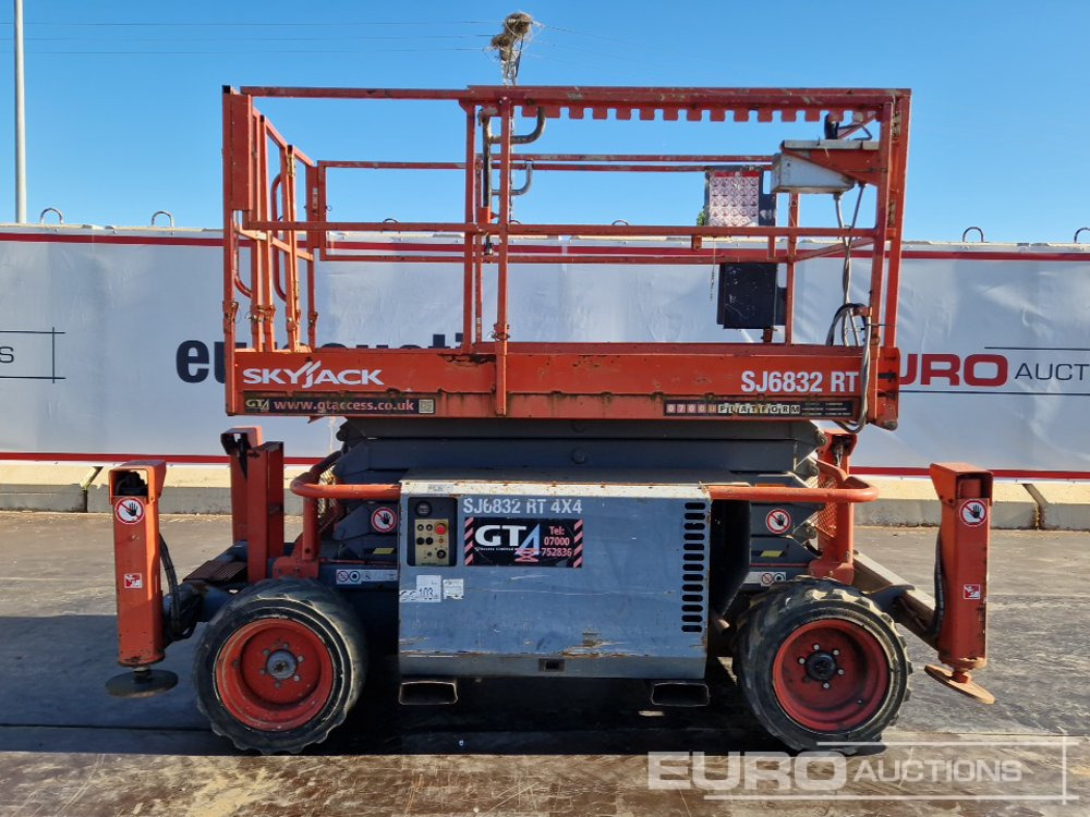 2015 SkyJack SJ6832RT - Πλατφόρμα εναέρια: φωτογραφία 2 2015 SkyJack SJ6832RT - Πλατφόρμα εναέρια: φωτογραφία 2