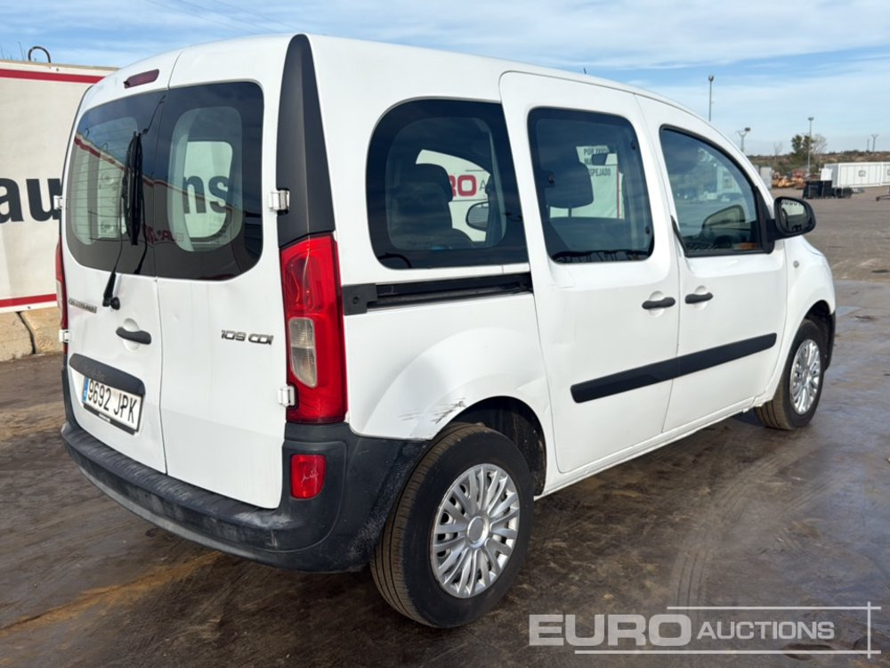2016 Mercedes Benz Citan - Ελαφρύ επαγγελματικό: φωτογραφία 5 2016 Mercedes Benz Citan - Ελαφρύ επαγγελματικό: φωτογραφία 5