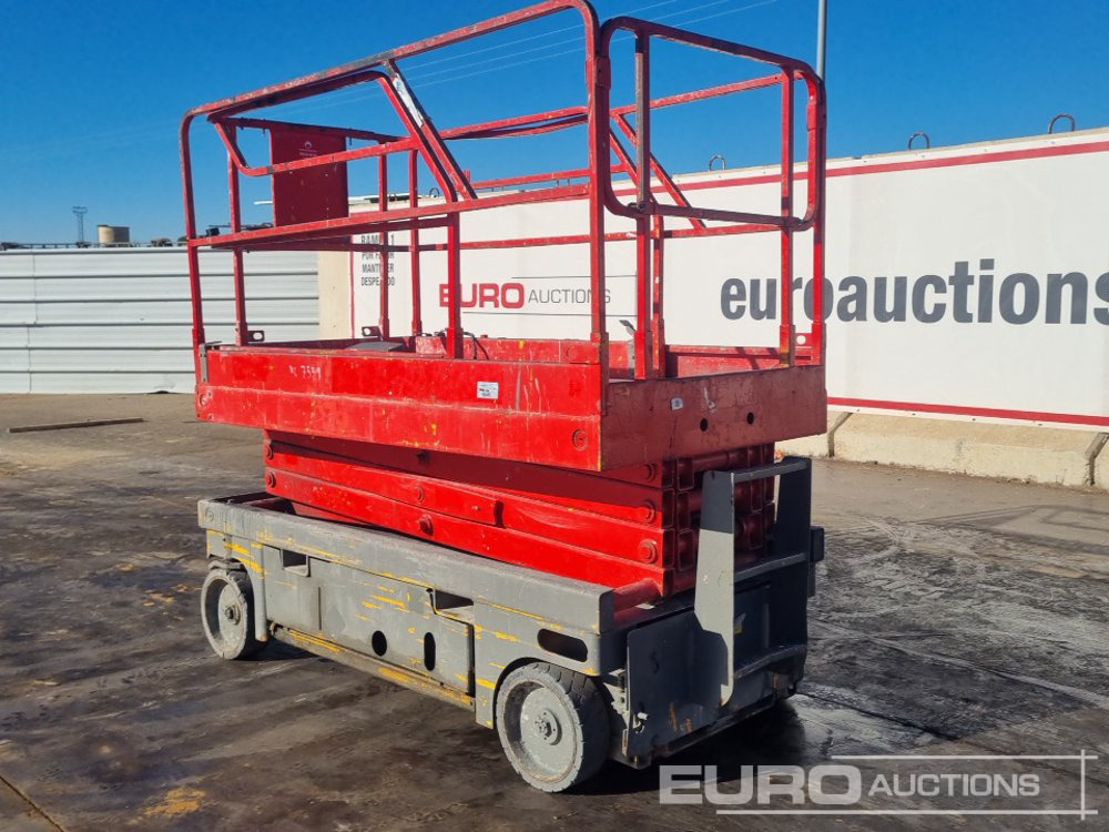 Haulotte Compact 10 - Πλατφόρμα εναέρια: φωτογραφία 3 Haulotte Compact 10 - Πλατφόρμα εναέρια: φωτογραφία 3