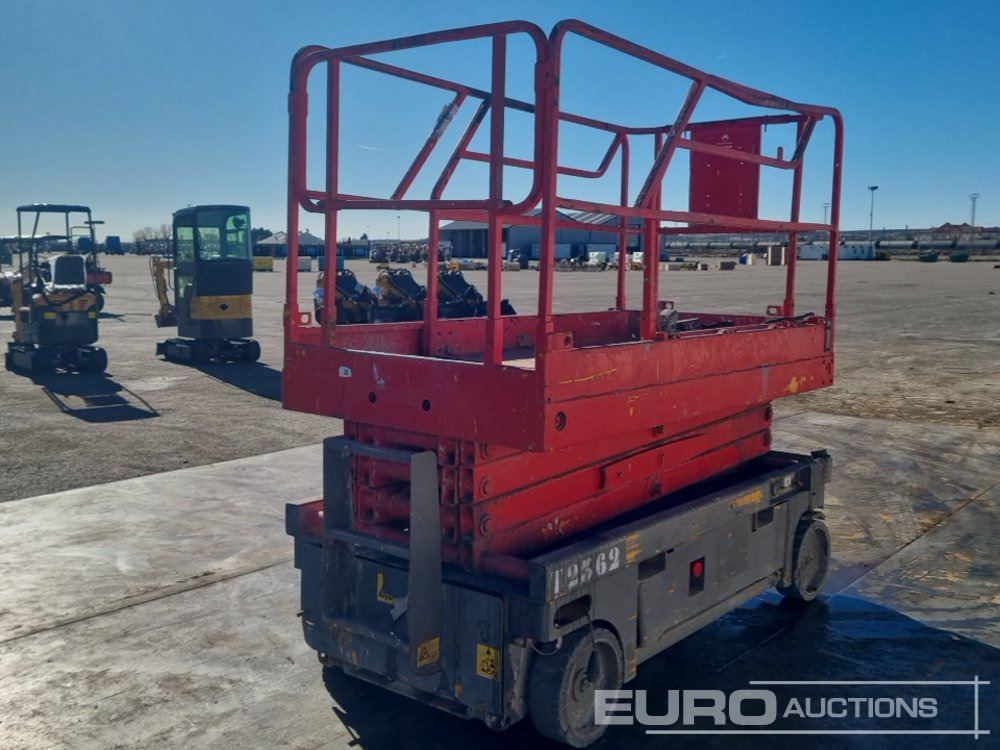 Haulotte Compact 10 - Πλατφόρμα εναέρια: φωτογραφία 5 Haulotte Compact 10 - Πλατφόρμα εναέρια: φωτογραφία 5