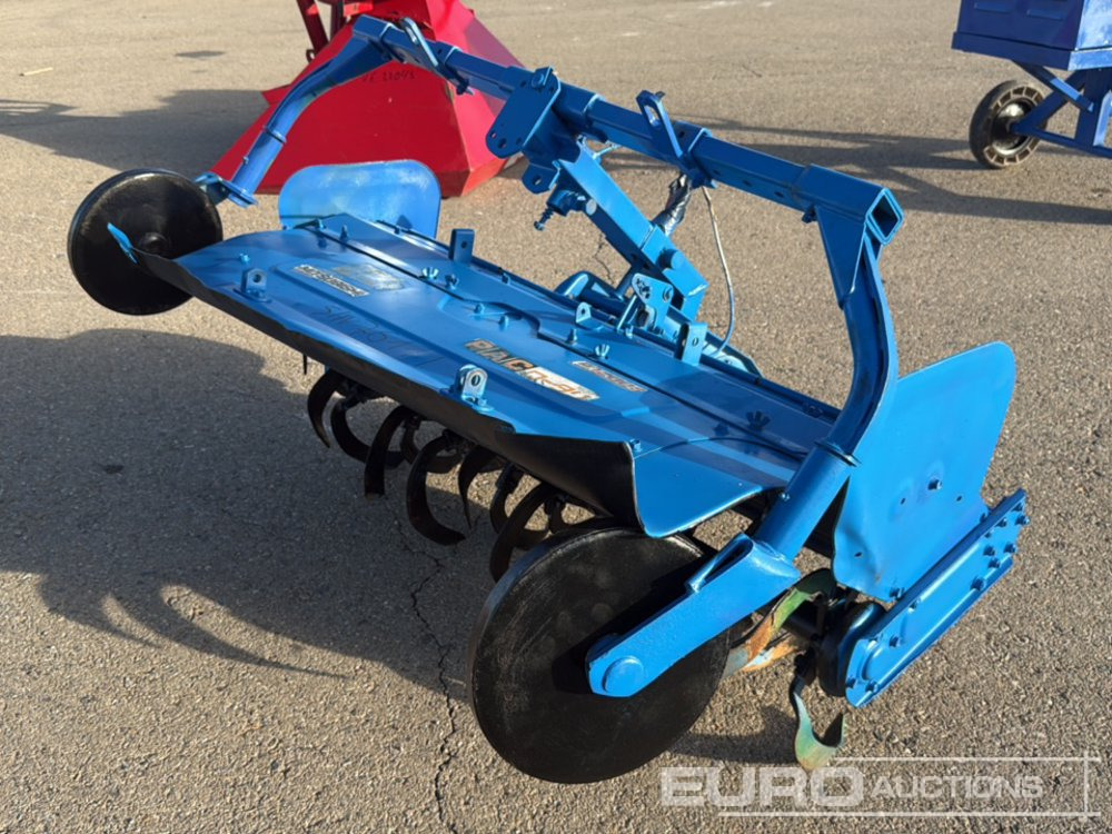 Mitsubishi P1200S - Γεωργικά μηχανήματα: φωτογραφία 2 Mitsubishi P1200S - Γεωργικά μηχανήματα: φωτογραφία 2