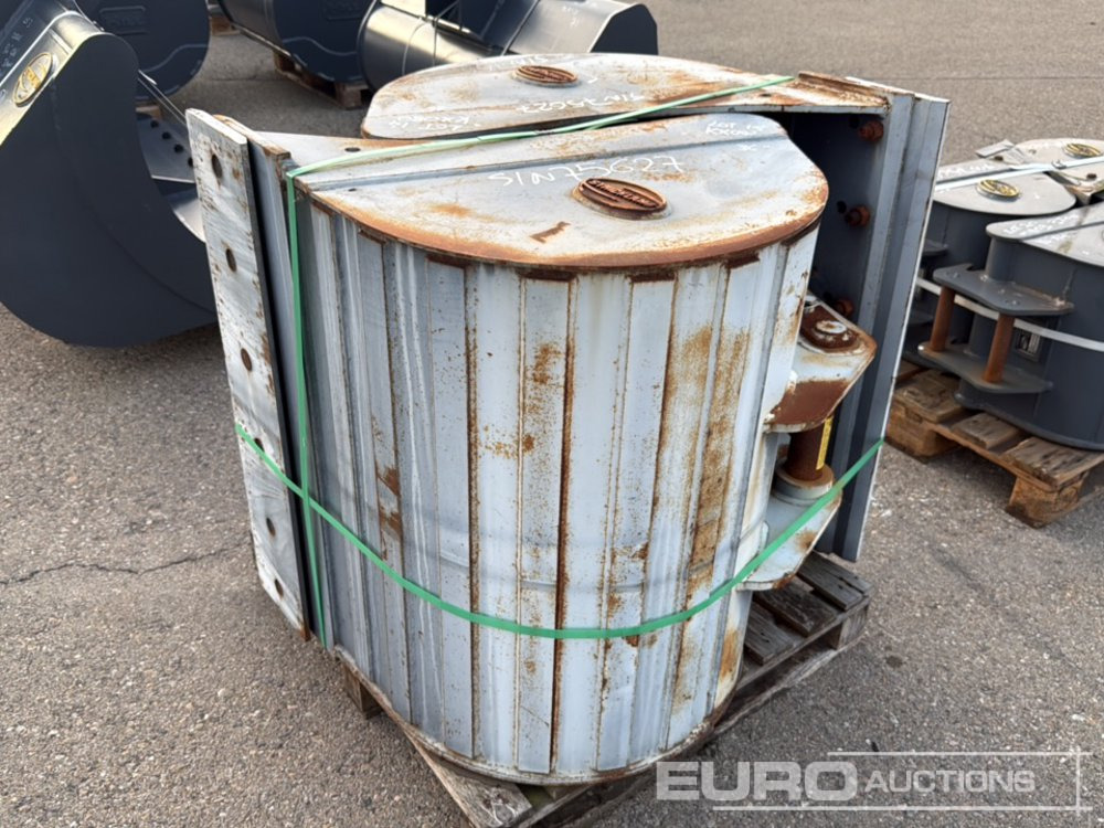 Strickland KX080 - Κουβας: φωτογραφία 3 Strickland KX080 - Κουβας: φωτογραφία 3