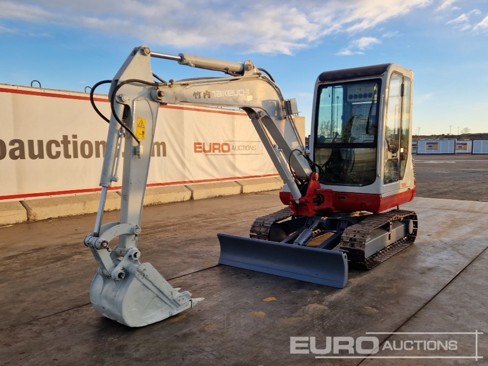 Takeuchi TB135 - Μίνι εκσκαφέας: φωτογραφία 1 Takeuchi TB135 - Μίνι εκσκαφέας: φωτογραφία 1