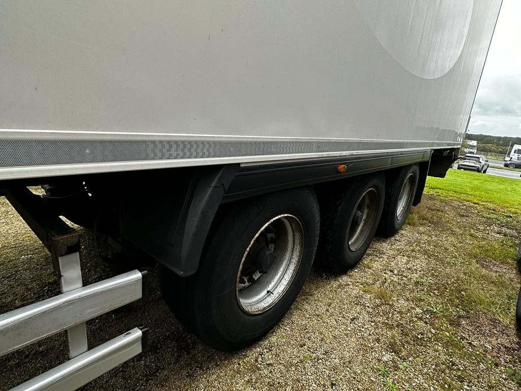 Leasing Lamberet 2 pièces disponibles  Lamberet 2 pièces disponibles: φωτογραφία 7