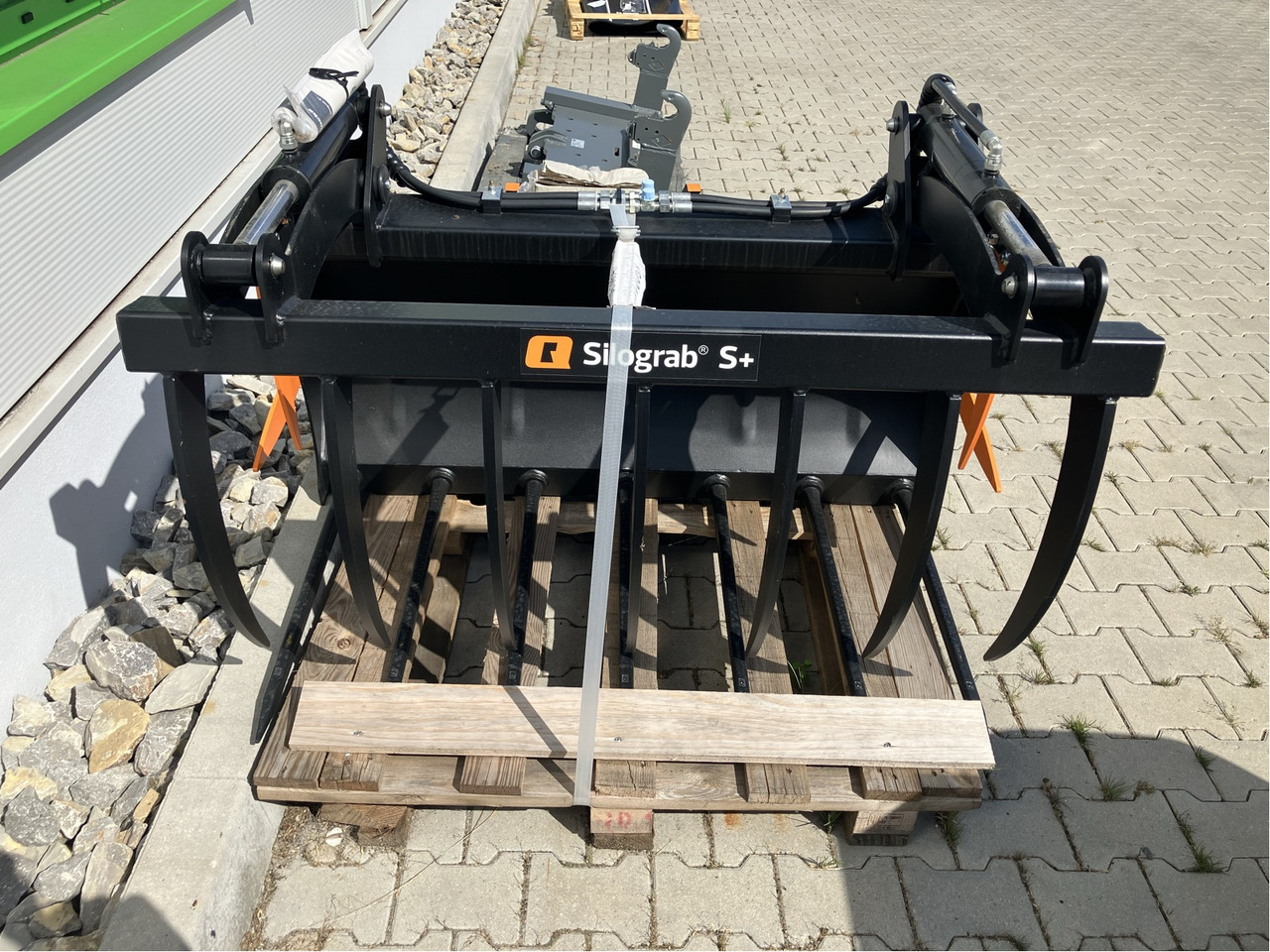Alö SILOGRAB S 130 BOH M16 S/L - Φορτωτησ για τρακτερ: φωτογραφία 1 Alö SILOGRAB S 130 BOH M16 S/L - Φορτωτησ για τρακτερ: φωτογραφία 1