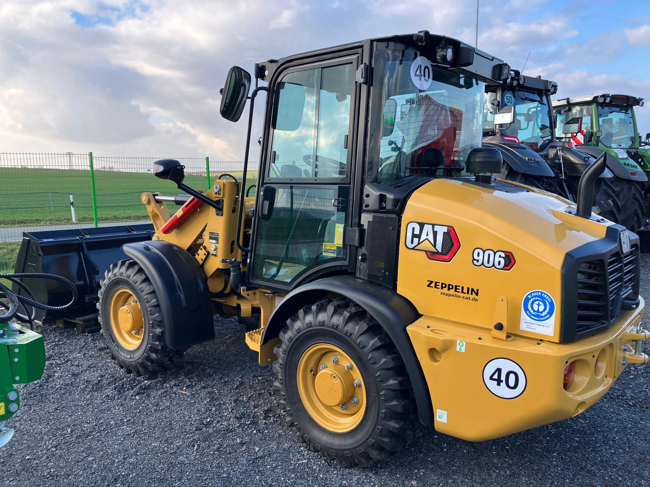 Caterpillar 906 - Ελαστιχοφόρος φορτωτής: φωτογραφία 2 Caterpillar 906 - Ελαστιχοφόρος φορτωτής: φωτογραφία 2