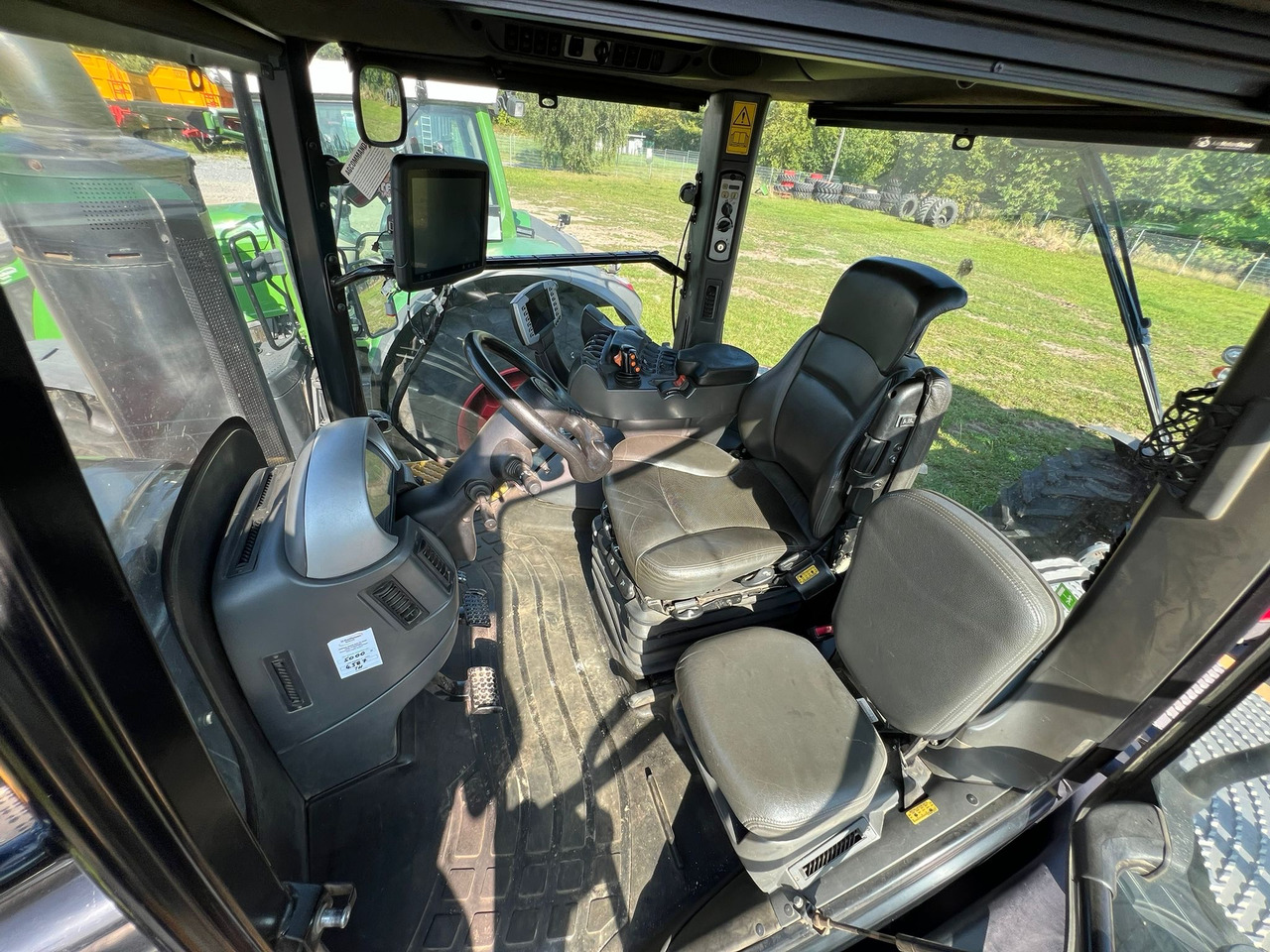 Ερπυστριοφόρο τρακτέρ Challenger MT 865: φωτογραφία 6 Ερπυστριοφόρο τρακτέρ Challenger MT 865: φωτογραφία 6