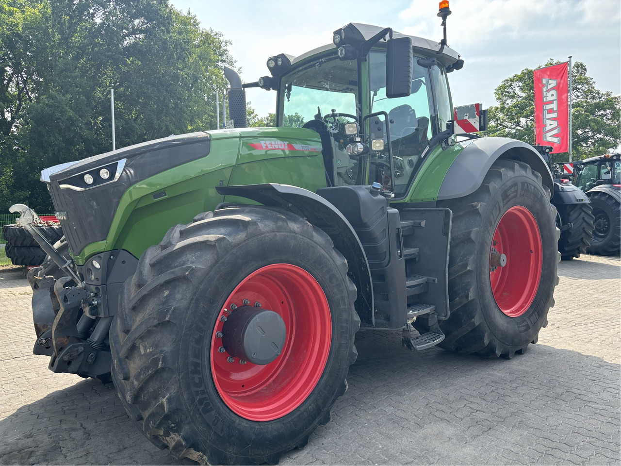 Fendt 1050 Vario Gen3 Profi Setting2 - Τρακτέρ: φωτογραφία 1 Fendt 1050 Vario Gen3 Profi Setting2 - Τρακτέρ: φωτογραφία 1