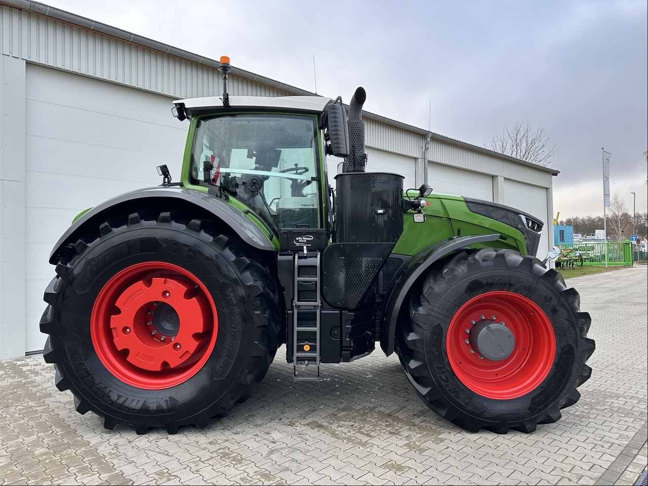Fendt 1050 Vario Gen3 - Τρακτέρ: φωτογραφία 3 Fendt 1050 Vario Gen3 - Τρακτέρ: φωτογραφία 3