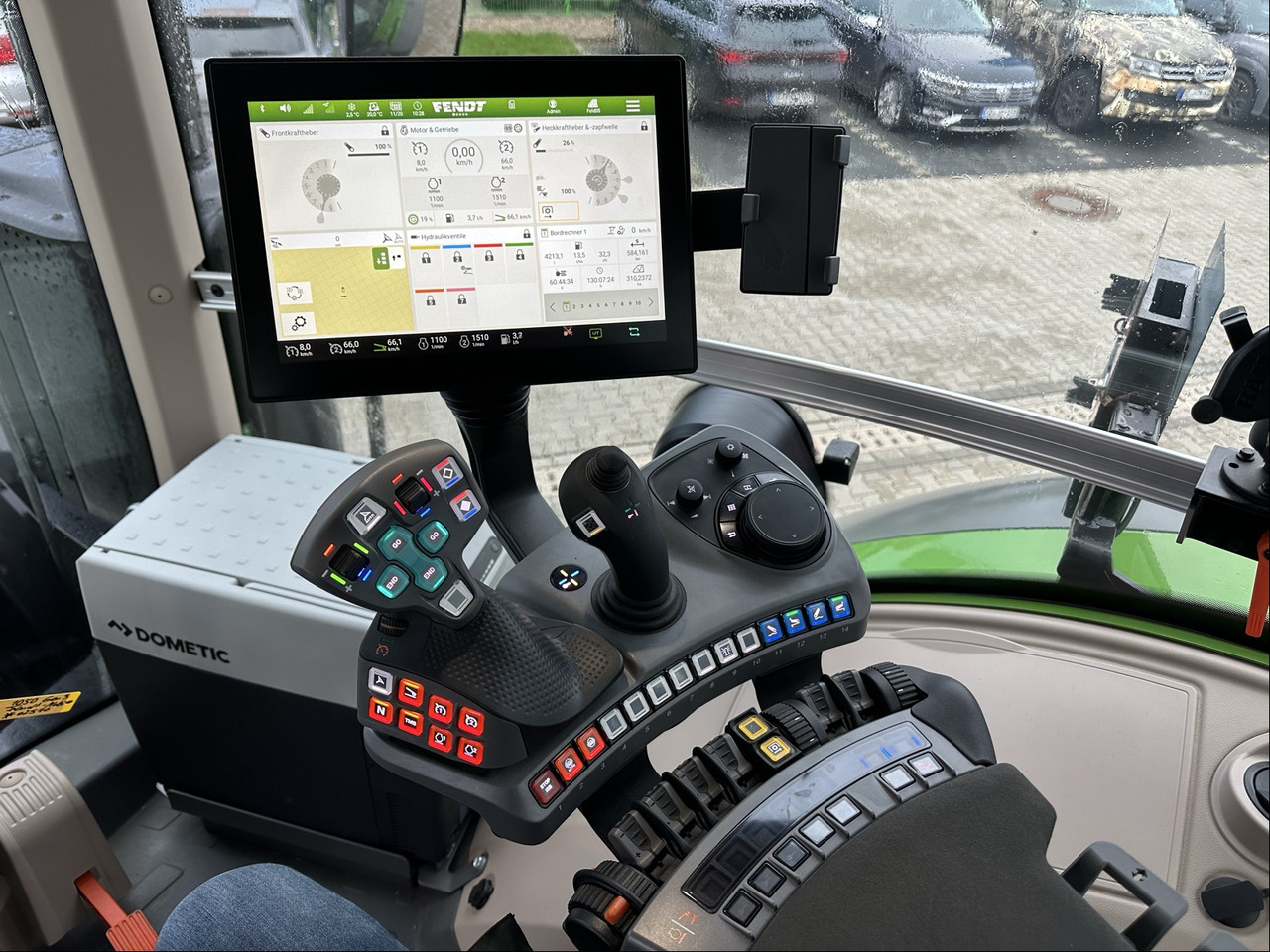 Fendt 1050 Vario Gen3 - Τρακτέρ: φωτογραφία 2 Fendt 1050 Vario Gen3 - Τρακτέρ: φωτογραφία 2