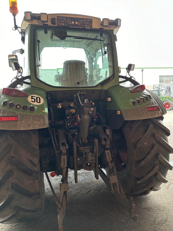 Fendt 513 Vario SCR Power - Τρακτέρ: φωτογραφία 3 Fendt 513 Vario SCR Power - Τρακτέρ: φωτογραφία 3