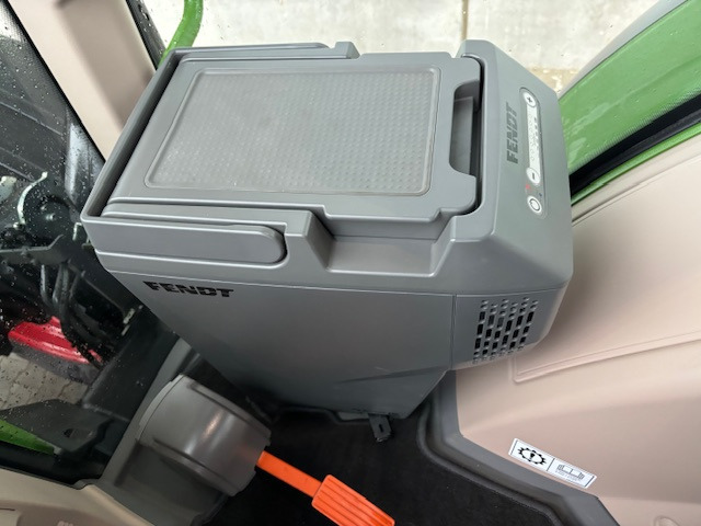 Fendt 618 Vario Power Setting2 - Τρακτέρ: φωτογραφία 3 Fendt 618 Vario Power Setting2 - Τρακτέρ: φωτογραφία 3