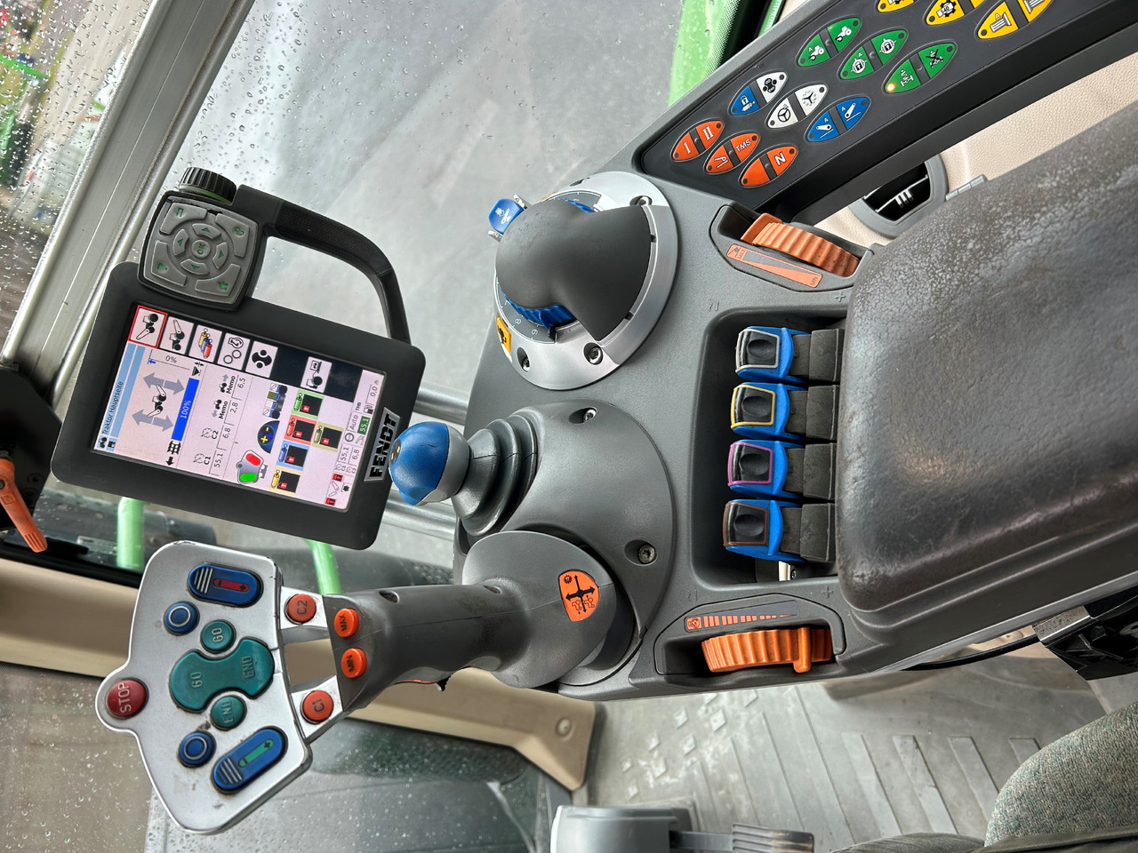 Fendt 714 Vario SCR Profi - Τρακτέρ: φωτογραφία 3 Fendt 714 Vario SCR Profi - Τρακτέρ: φωτογραφία 3