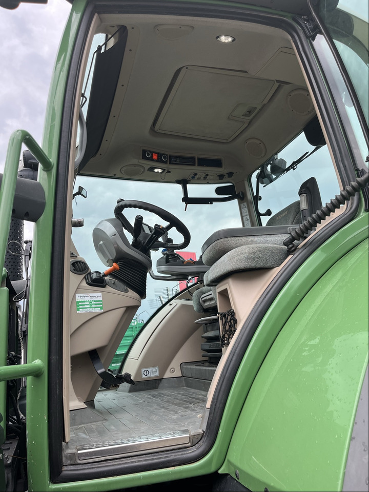 Fendt 716 Vario S4 - Τρακτέρ: φωτογραφία 3 Fendt 716 Vario S4 - Τρακτέρ: φωτογραφία 3