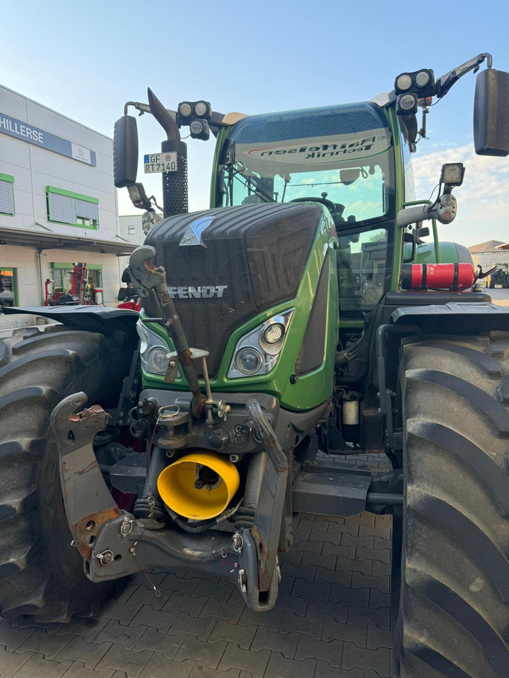 Fendt 718 Vario S4 ProfiPlus - Τρακτέρ: φωτογραφία 3 Fendt 718 Vario S4 ProfiPlus - Τρακτέρ: φωτογραφία 3