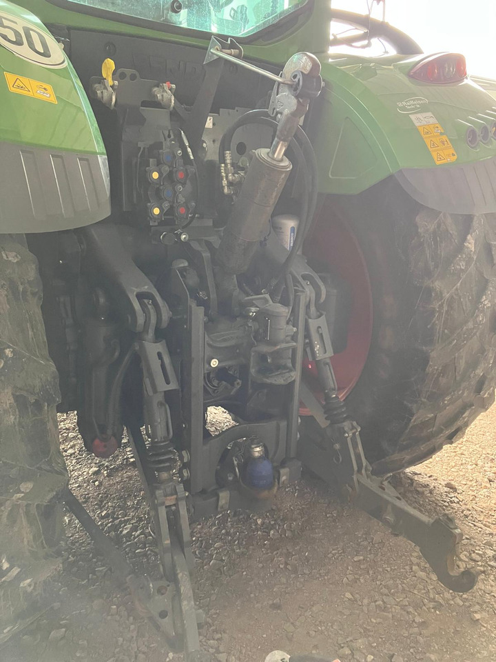 Fendt 720 Vario S4 Profi - Τρακτέρ: φωτογραφία 3 Fendt 720 Vario S4 Profi - Τρακτέρ: φωτογραφία 3