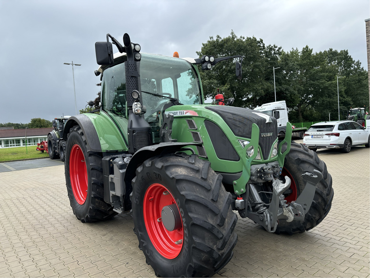 Fendt 722 Vario SCR ProfiPlus - Τρακτέρ: φωτογραφία 1 Fendt 722 Vario SCR ProfiPlus - Τρακτέρ: φωτογραφία 1