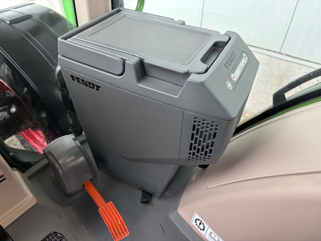 Fendt 724 Vario Gen7 Power Setting2 - Τρακτέρ: φωτογραφία 3 Fendt 724 Vario Gen7 Power Setting2 - Τρακτέρ: φωτογραφία 3