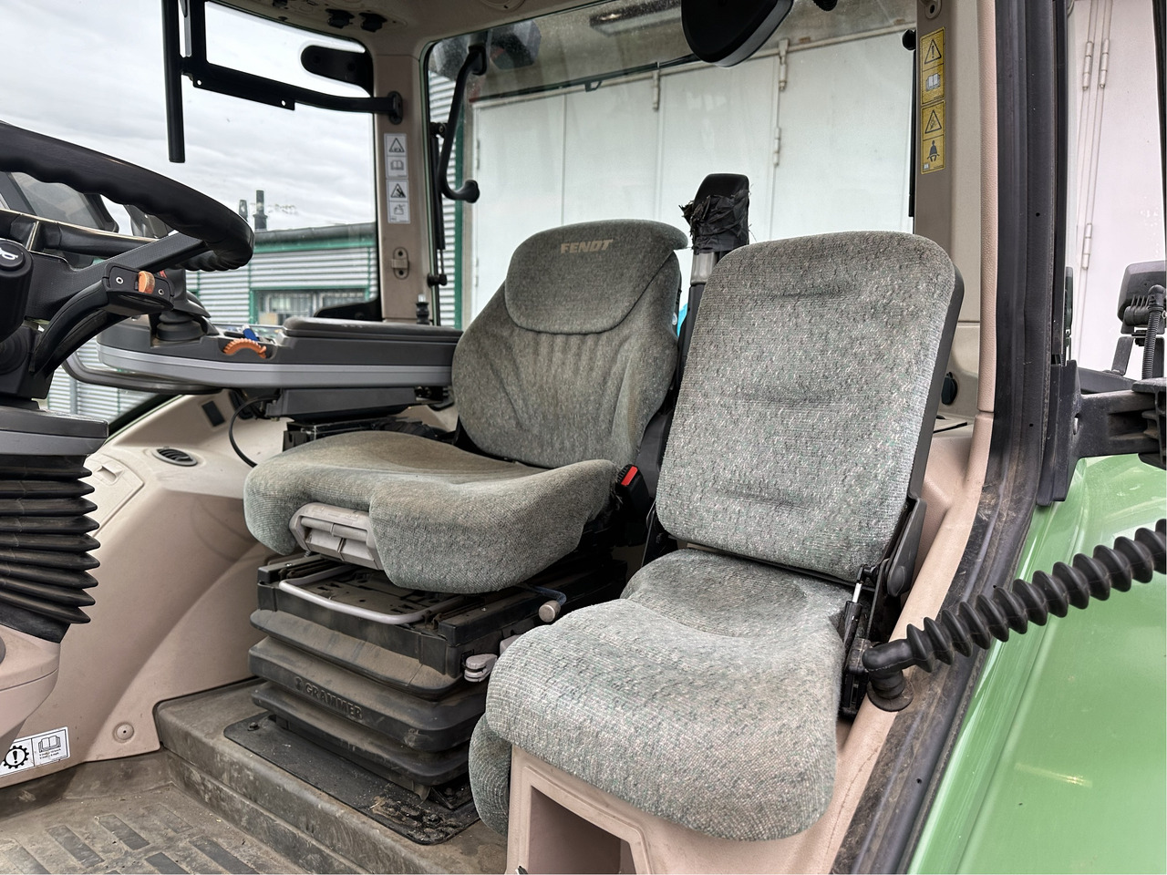 Fendt 724 Vario S4 ProfiPlus - Τρακτέρ: φωτογραφία 4 Fendt 724 Vario S4 ProfiPlus - Τρακτέρ: φωτογραφία 4