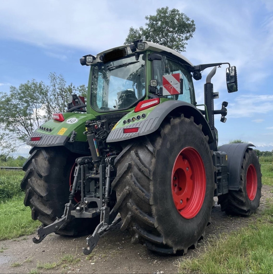 Fendt 728 Vario Gen7 Power - Τρακτέρ: φωτογραφία 4 Fendt 728 Vario Gen7 Power - Τρακτέρ: φωτογραφία 4