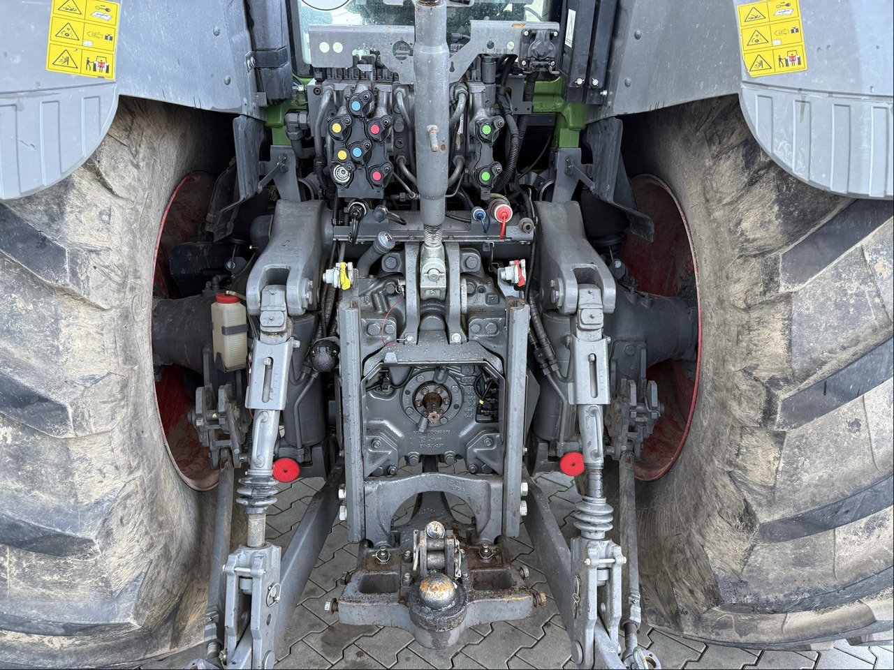 Fendt 828 Vario ProfiPlus Motor NEU - Τρακτέρ: φωτογραφία 4 Fendt 828 Vario ProfiPlus Motor NEU - Τρακτέρ: φωτογραφία 4