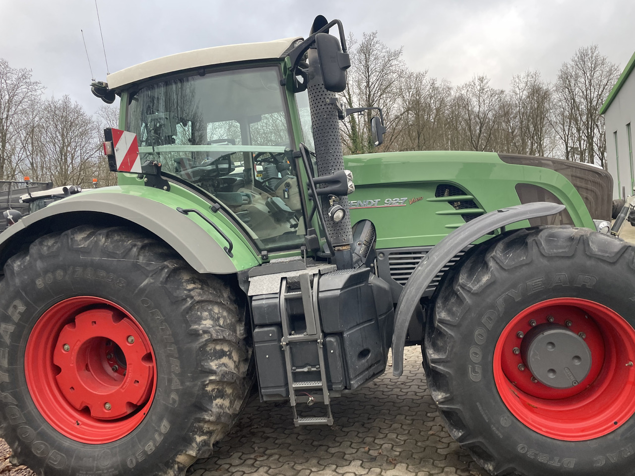 Fendt 927 Vario - Τρακτέρ: φωτογραφία 3 Fendt 927 Vario - Τρακτέρ: φωτογραφία 3