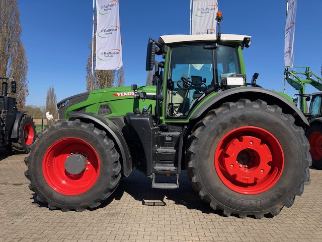 Fendt 930 Vario Gen7 Profi Setting2 - Τρακτέρ: φωτογραφία 1 Fendt 930 Vario Gen7 Profi Setting2 - Τρακτέρ: φωτογραφία 1